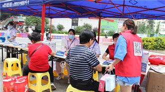 拒绝冷漠 传递温暖|迎接6.25世界白癜风日,贵州白癜风皮肤病医院爱心义诊顺利开展