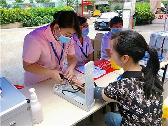 拒绝冷漠 传递温暖|迎接6.25世界白癜风日,贵州白癜风皮肤病医院爱心义诊顺利开展